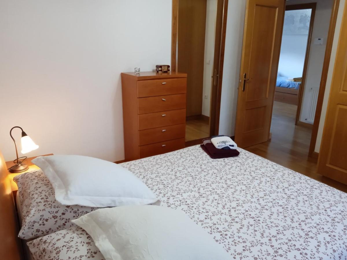 Vivienda Adosada , Con Merendero En Carcedo Carcedo de Burgos Buitenkant foto